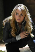 smallville laura vandervoort prophecy