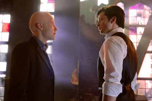 smallville series finale tom welling erica durance michael rosenbaum